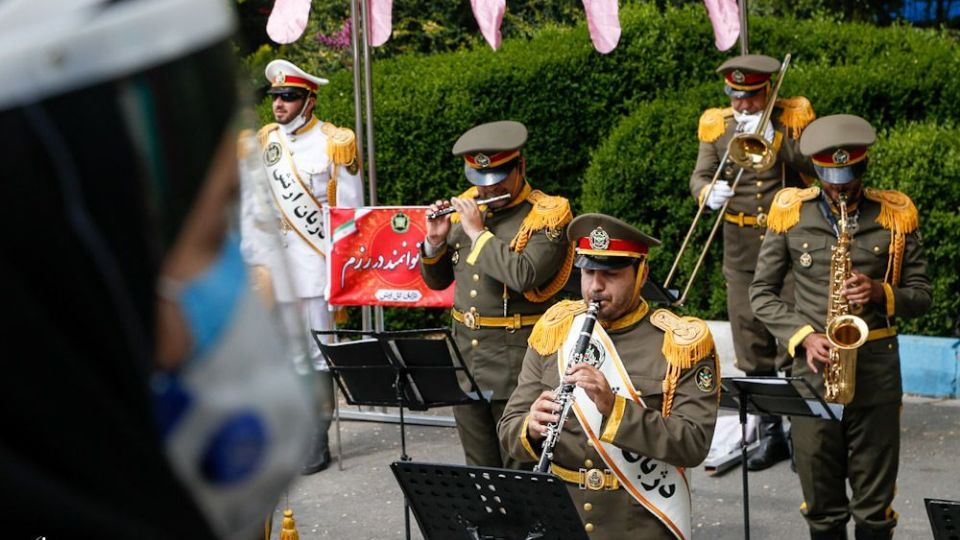 تجلیل از مدافعان سلامت