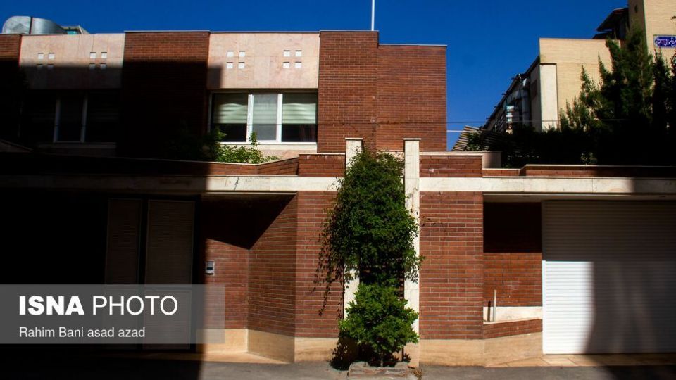 بهار بر سر خانه‌ها