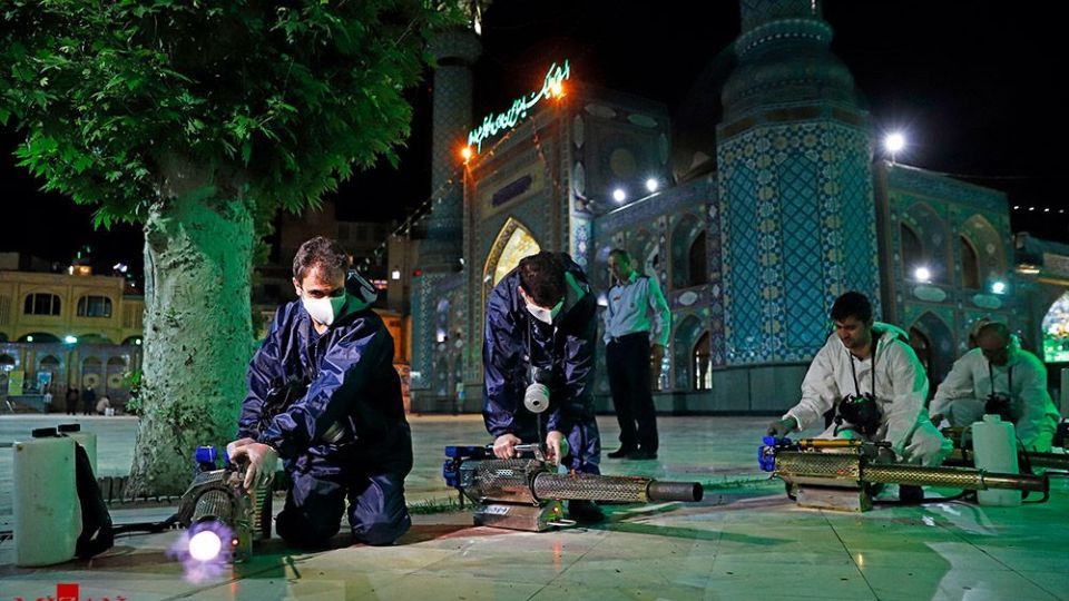 ضدعفونی حرم امامزاده صالح (ع) 