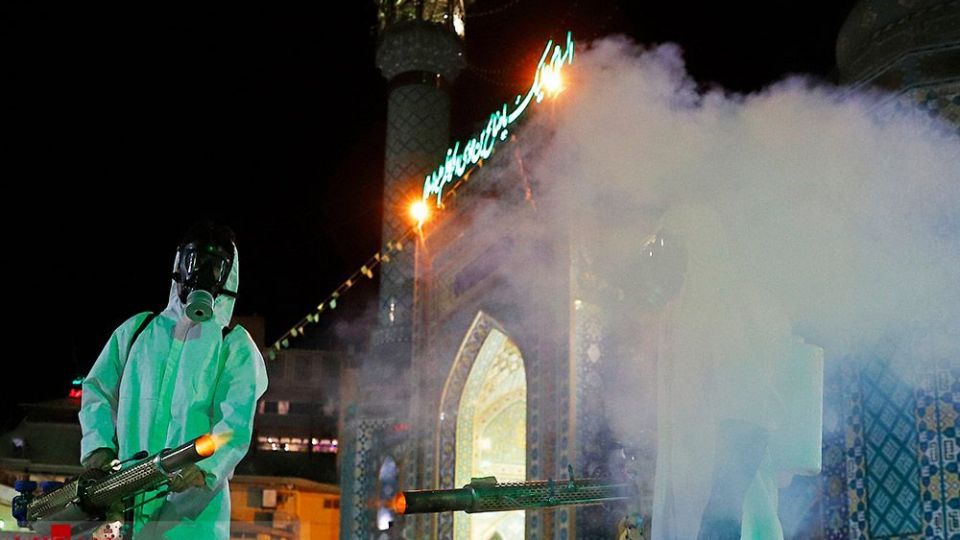 ضدعفونی حرم امامزاده صالح (ع) 