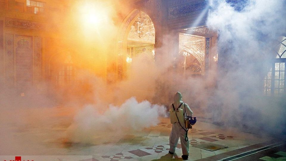 ضدعفونی حرم امامزاده صالح (ع) 