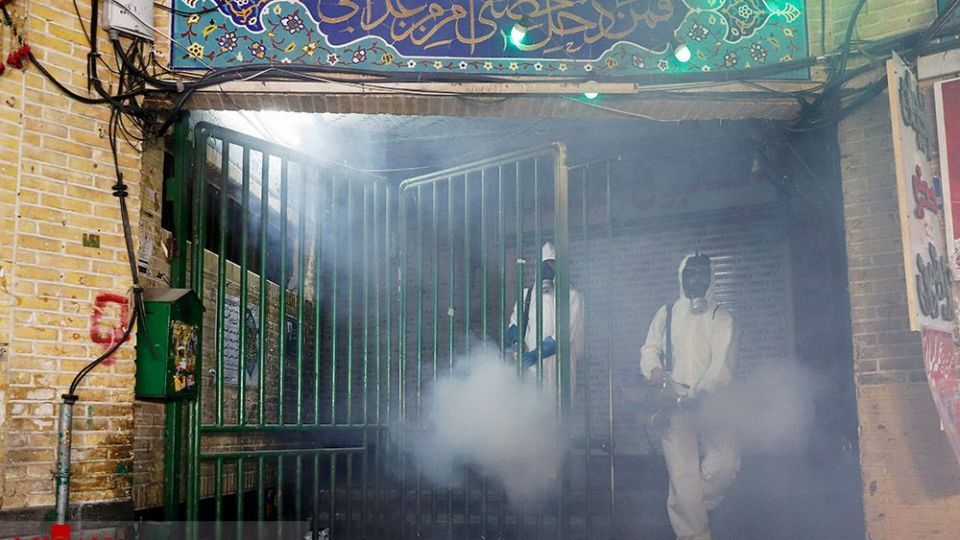 ضدعفونی حرم امامزاده صالح (ع) 