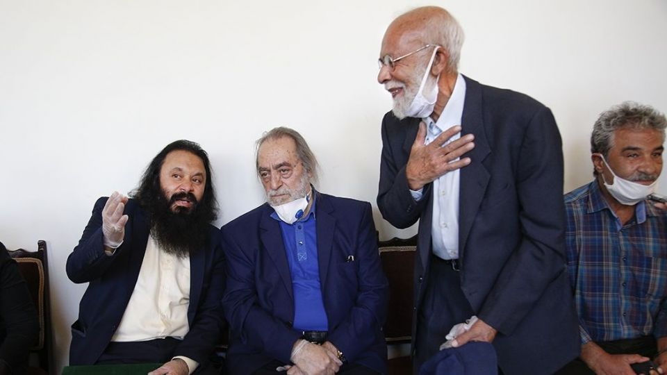 کمک مومنانه اصحاب فرهنگ و هنر