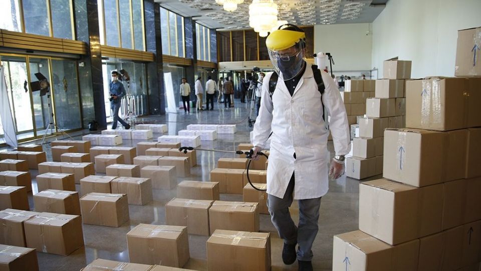 کمک مومنانه اصحاب فرهنگ و هنر