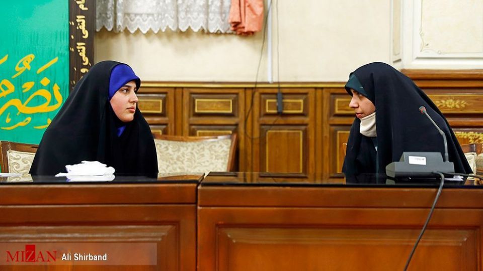 نشست رئیس قوه قضائیه با نهاد‌های مردمی و تجلیل از گروه‎های جهادی