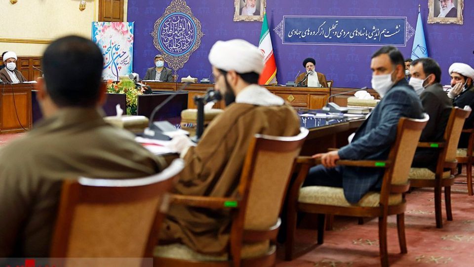 نشست رئیس قوه قضائیه با نهاد‌های مردمی و تجلیل از گروه‎های جهادی