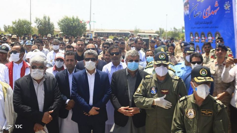 تشییع پیکر مطهر شهدای نیروی دریایی ارتش در بندر کنارک