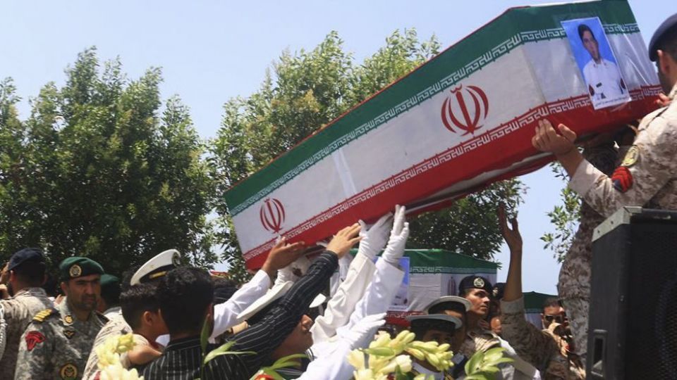 تشییع پیکر مطهر شهدای نیروی دریایی ارتش در بندر کنارک