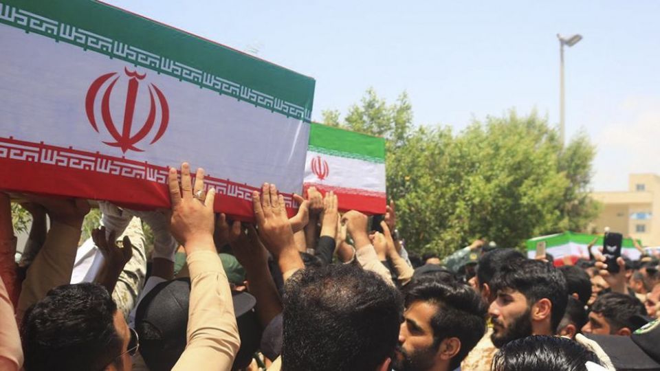 تشییع پیکر مطهر شهدای نیروی دریایی ارتش در بندر کنارک