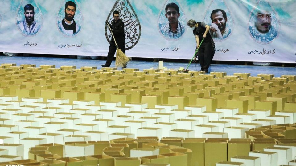 آماده سازی ۲۰ هزار بسته معیشتی جهت توزیع در ۵ استان