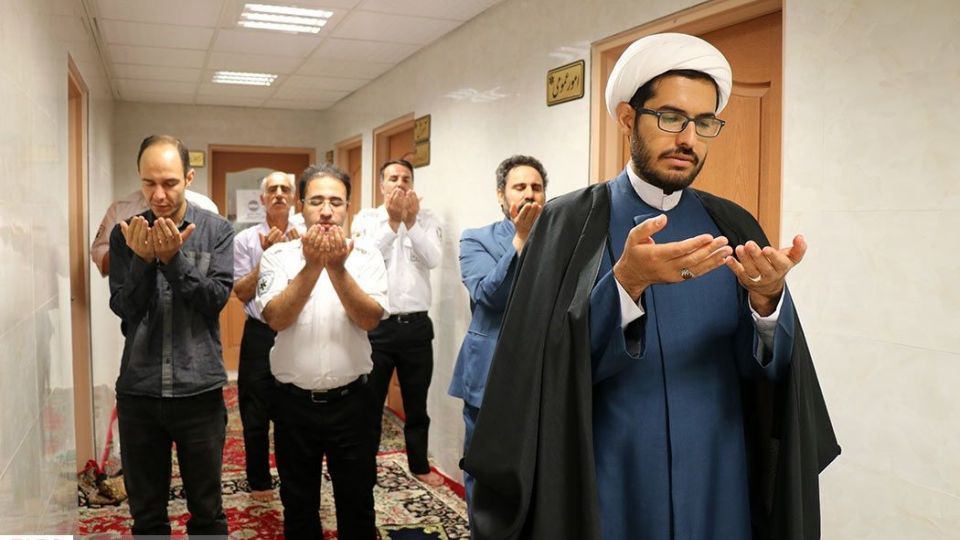 افطار به وقت نجات