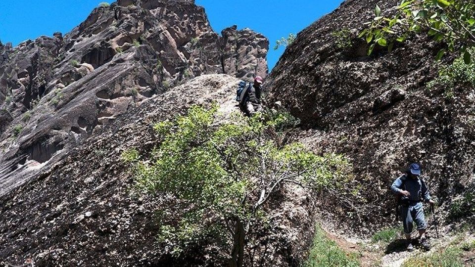 مهراب کوه؛ یکی از زیبایی‌های طبیعت لرستان