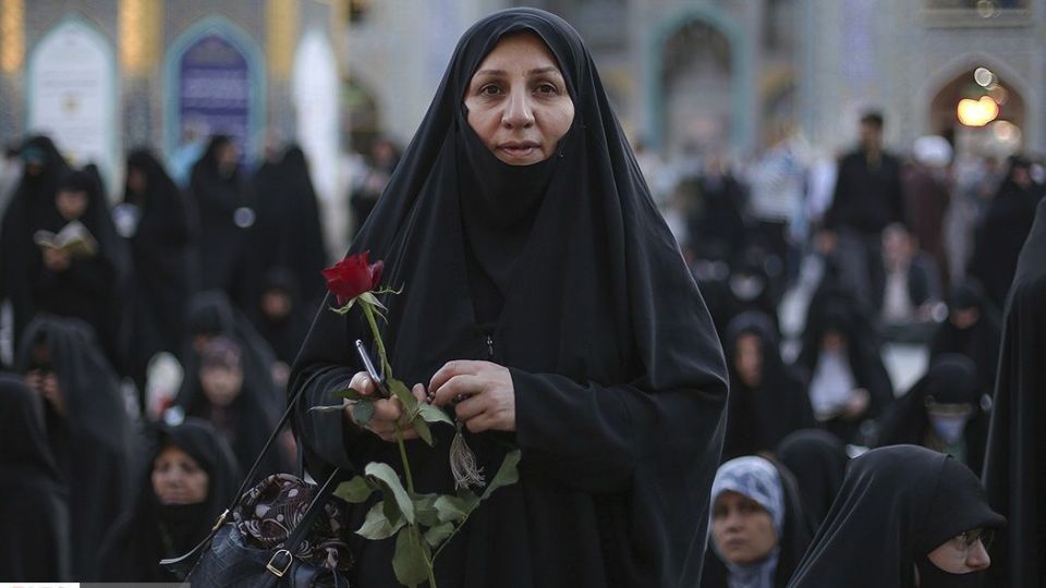 بازگشایی درهای حرم امام رضا(ع)