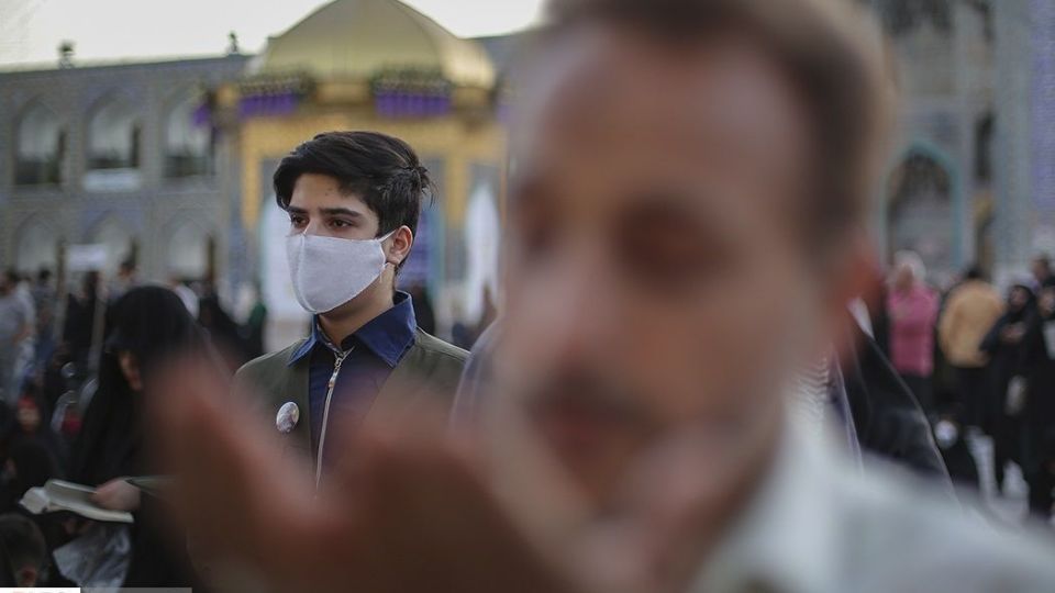 بازگشایی درهای حرم امام رضا(ع)