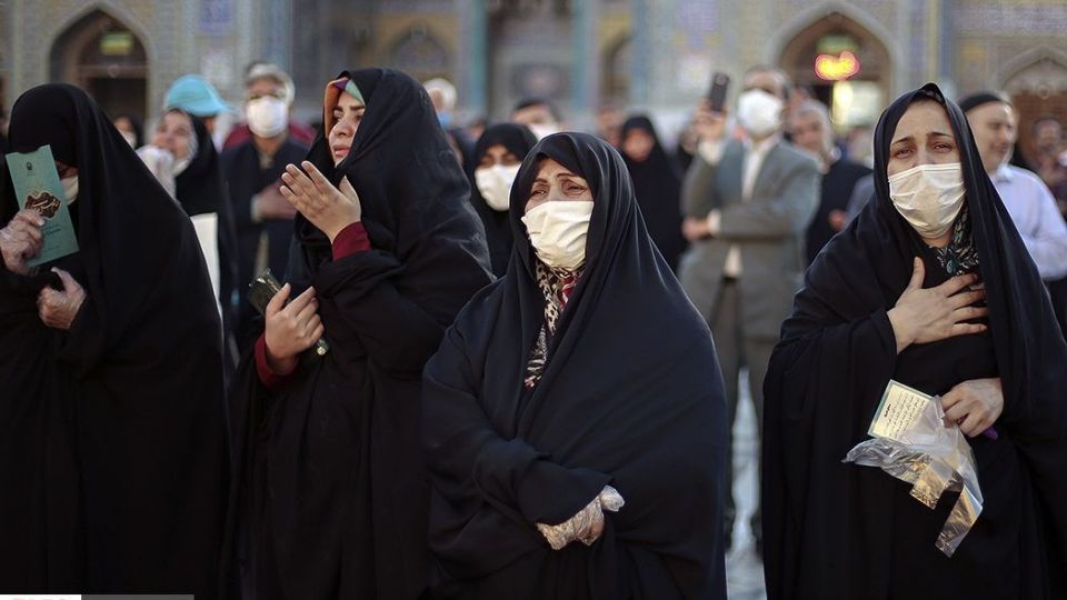 بازگشایی درهای حرم امام رضا(ع)