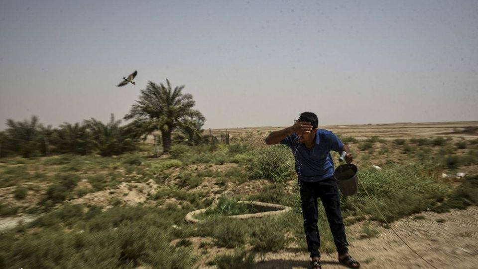 غیزانیه در رنج بی آبی