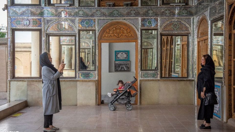 بازگشت روزهای بهاری باغ ارم و نارنجستان قوام شیراز