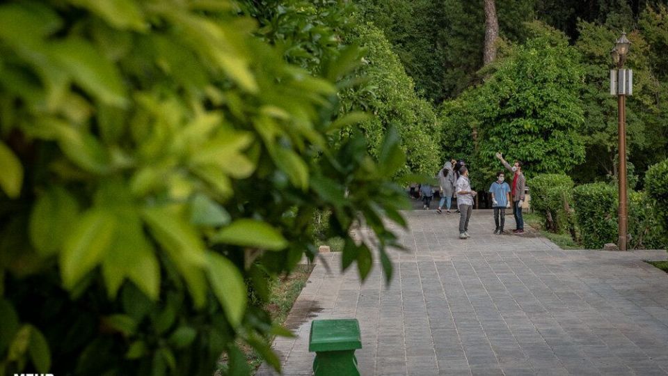 بازگشت روزهای بهاری باغ ارم و نارنجستان قوام شیراز
