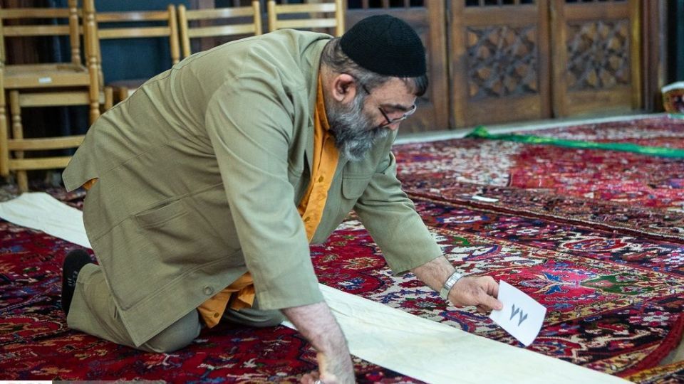 بازگشایی مساجد بعد از ۷۴ روز