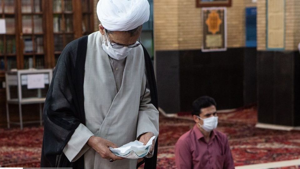 بازگشایی مساجد بعد از ۷۴ روز