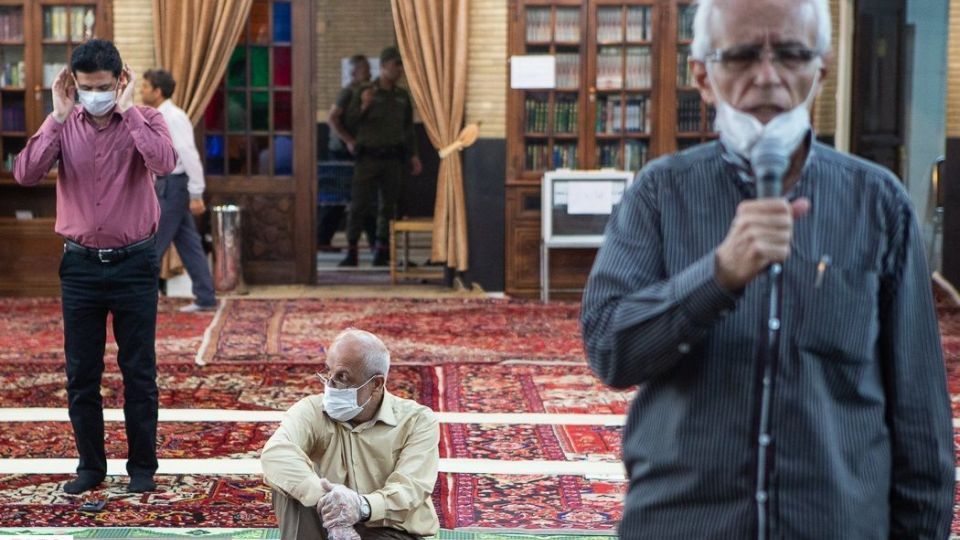 بازگشایی مساجد بعد از ۷۴ روز