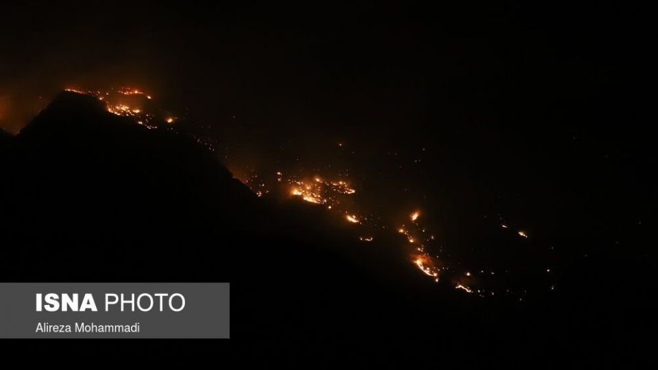 آتش بر جان خاییز