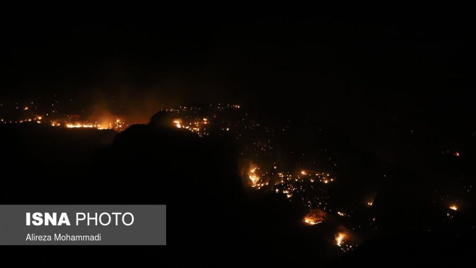 آتش بر جان خاییز