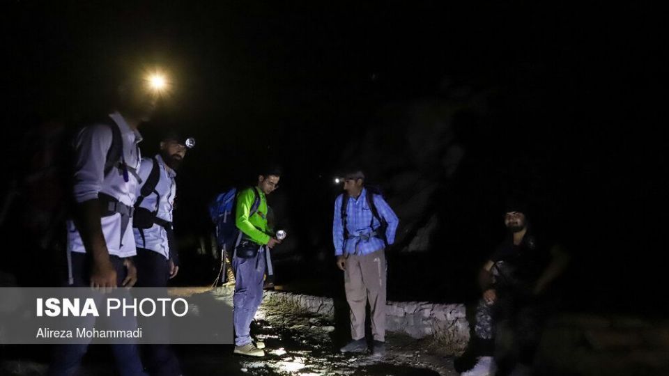 آتش بر جان خاییز