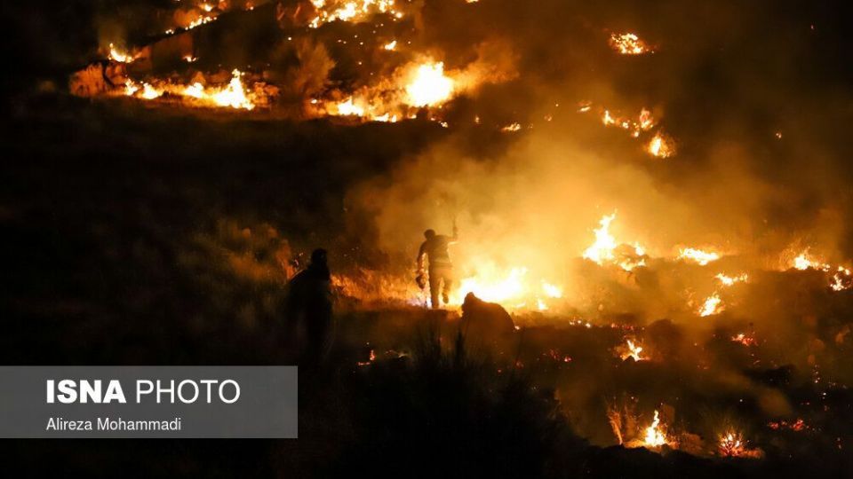 آتش بر جان خاییز