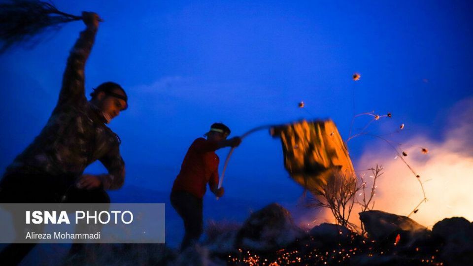 آتش بر جان خاییز