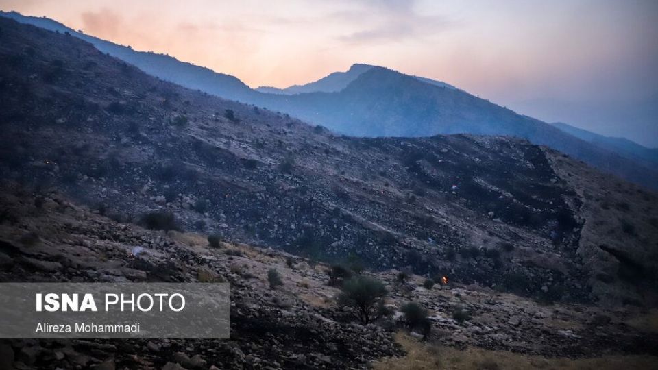 آتش بر جان خاییز