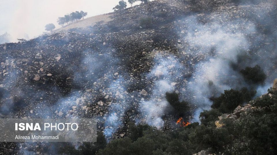 آتش بر جان خاییز