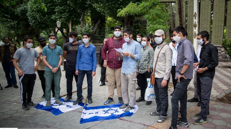 تجمع اعتراضی مقابل سفارت ارمنستان