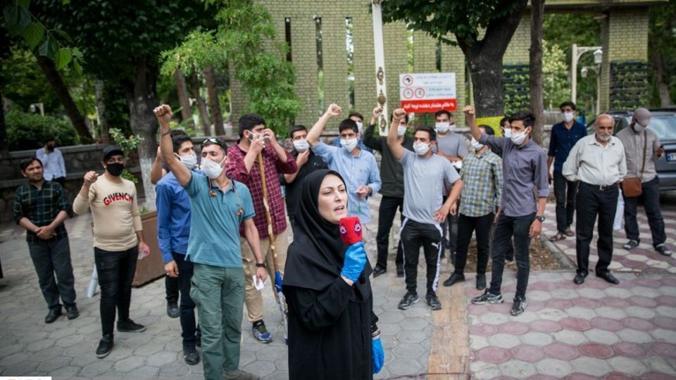 تجمع اعتراضی مقابل سفارت ارمنستان