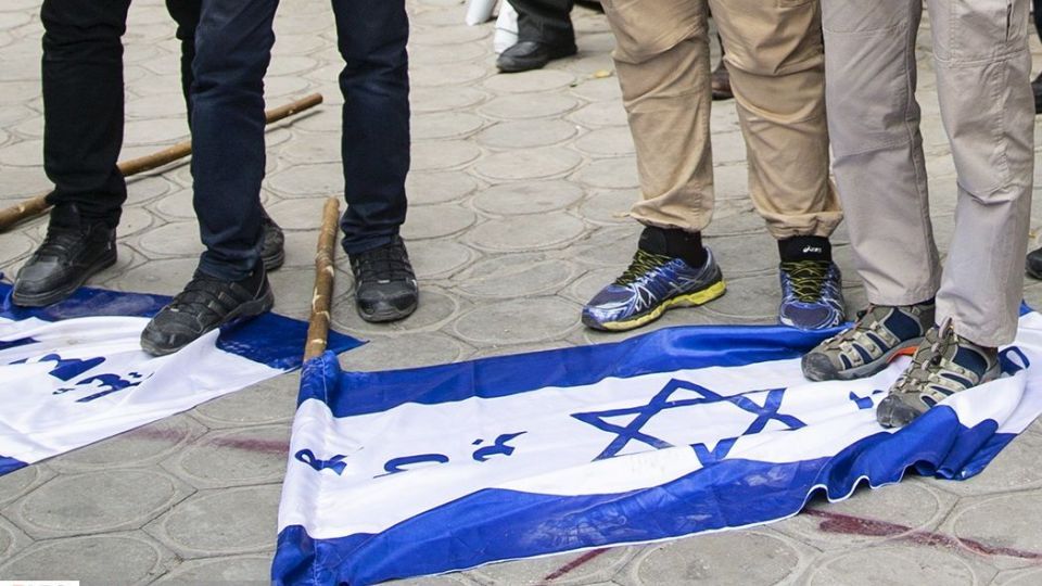 تجمع اعتراضی مقابل سفارت ارمنستان