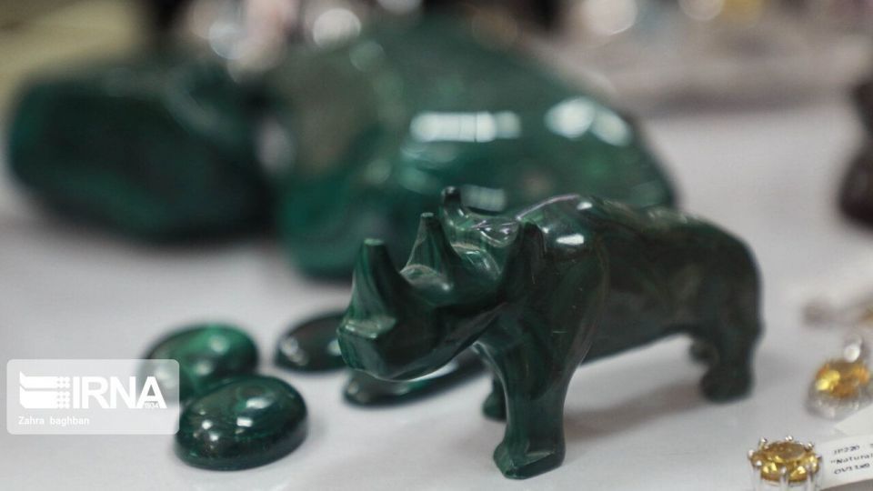 افتتاح نخستین بازارچه سنگ‌های قیمتی و نیمه قیمتی در اصفهان