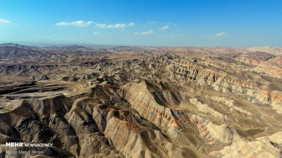 تپه‌های رنگی ماهنشان