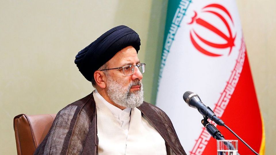 رئیسی: هیچ پروندهای را زیرمیز نمیگذاریم/ دولت متولی قیمتگذاری و کنترل بازار است رئیسی: هیچ پروندهای را زیرمیز نمیگذاریم/ دولت متولی قیمتگذاری و کنترل بازار است