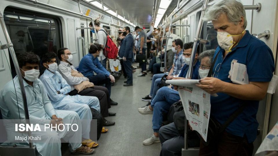 متروی تهران در روزهای «ماسک اجباری»