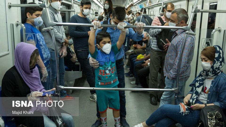 متروی تهران در روزهای «ماسک اجباری»