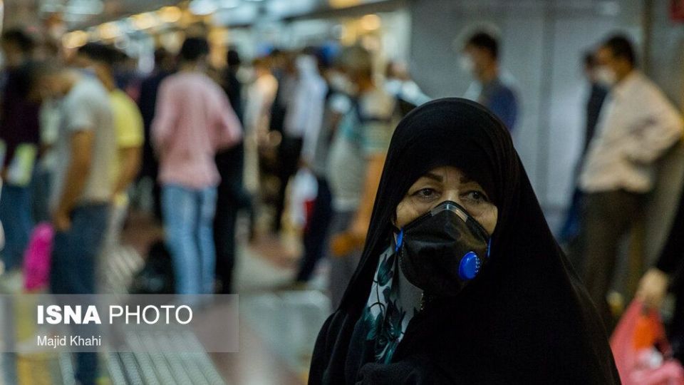 متروی تهران در روزهای «ماسک اجباری»