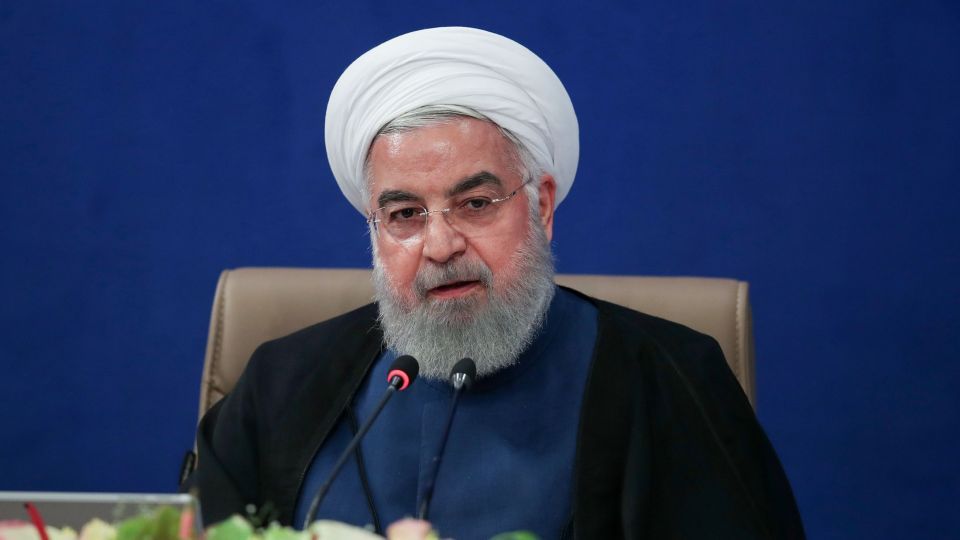 روحانی: اعتراف میکنم دولت یازدهم در موضوع مسکن عقبماندگی داشت/ زدن ماسک در حملونقل عمومی و ادارات الزامی میشود/ ظریف سمبل قدرت سیاسی است روحانی: اعتراف میکنم دولت یازدهم در موضوع مسکن عقبماندگی داشت/ زدن ماسک در حملونقل عمومی و ادارات الزامی میشود/ ظریف سمبل قدرت سیاسی است