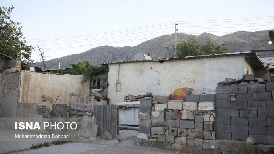 کمپ معالی‌آباد شیراز