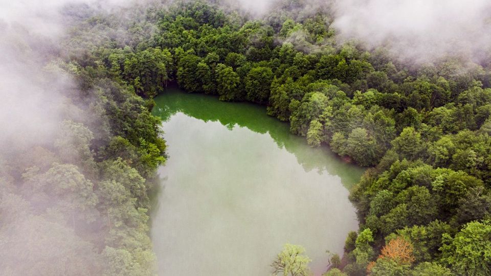 دریاچه زیبای چورت دریاچه زیبای چورت