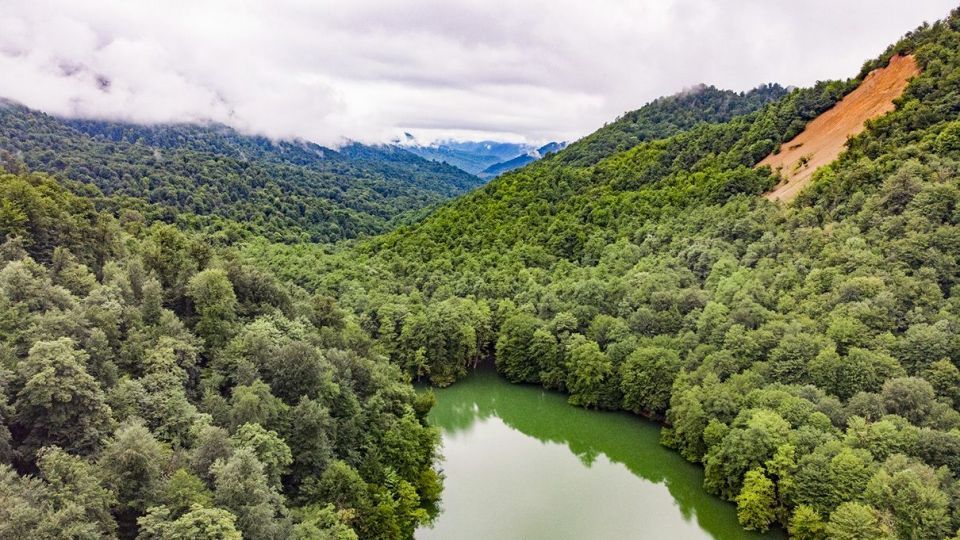 دریاچه زیبای چورت دریاچه زیبای چورت