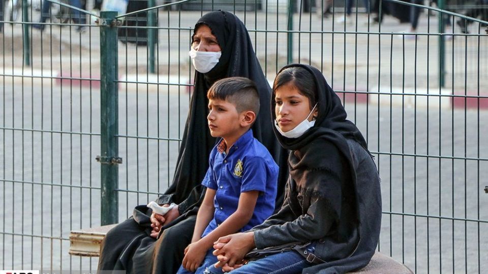 کودکان هم باید ماسک بزنند کودکان هم باید ماسک بزنند