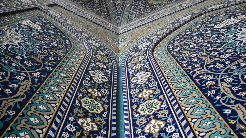 شکوه معماری اسلامی ایرانی در مسجد اعظم قم