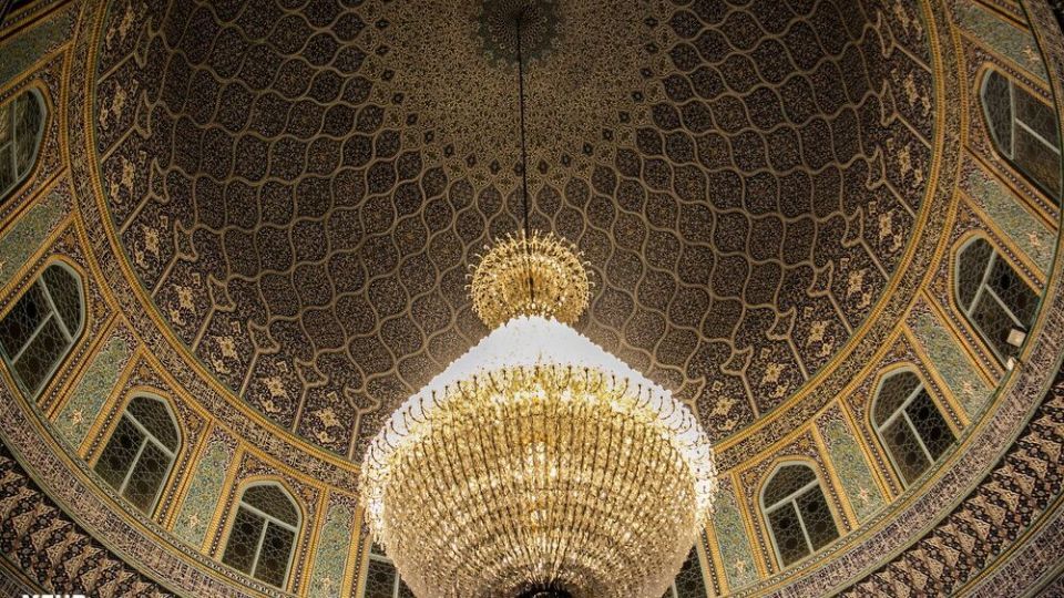 شکوه معماری اسلامی ایرانی در مسجد اعظم قم