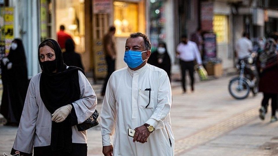  توزیع ماسک رایگان در اهواز 