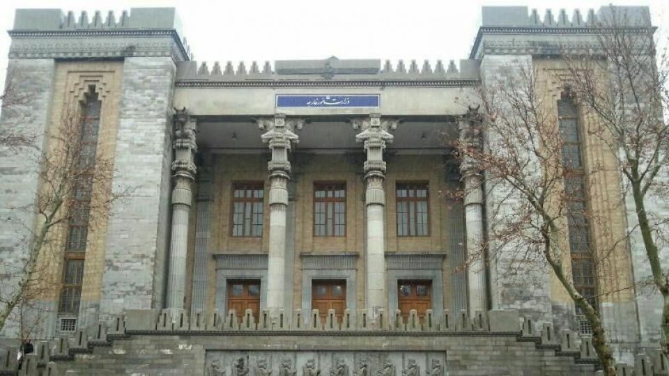 واکنش وزارت خارجه به ادعای یک نماینده درباره واگذاری جزیره کیش واکنش وزارت خارجه به ادعای یک نماینده درباره واگذاری جزیره کیش